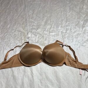 Victoria secret Women's Tan  Bra push up size 38 DD